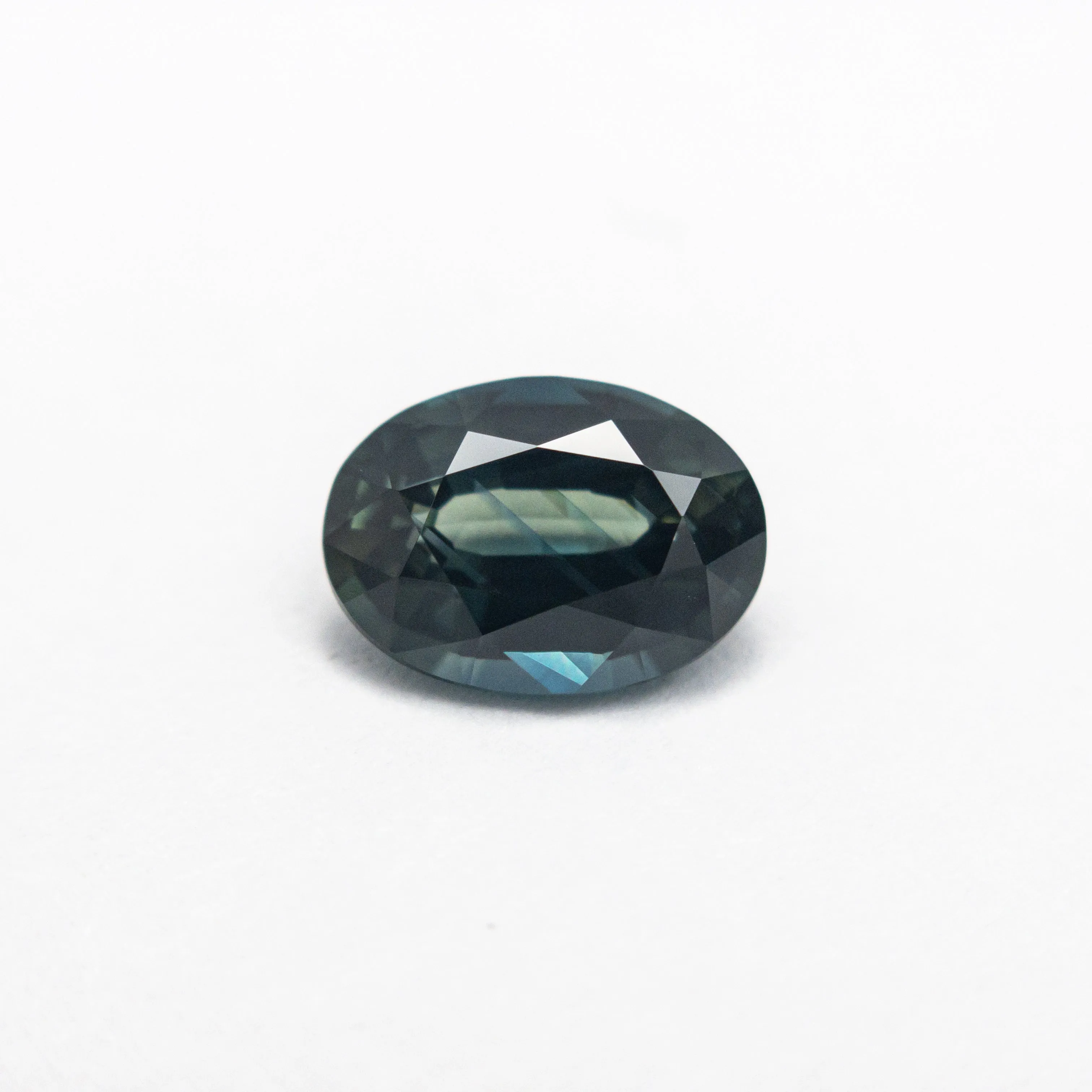 1.42ct 7.90x5.69x3.62mm Oval Brilliant Sapphire 20962-05