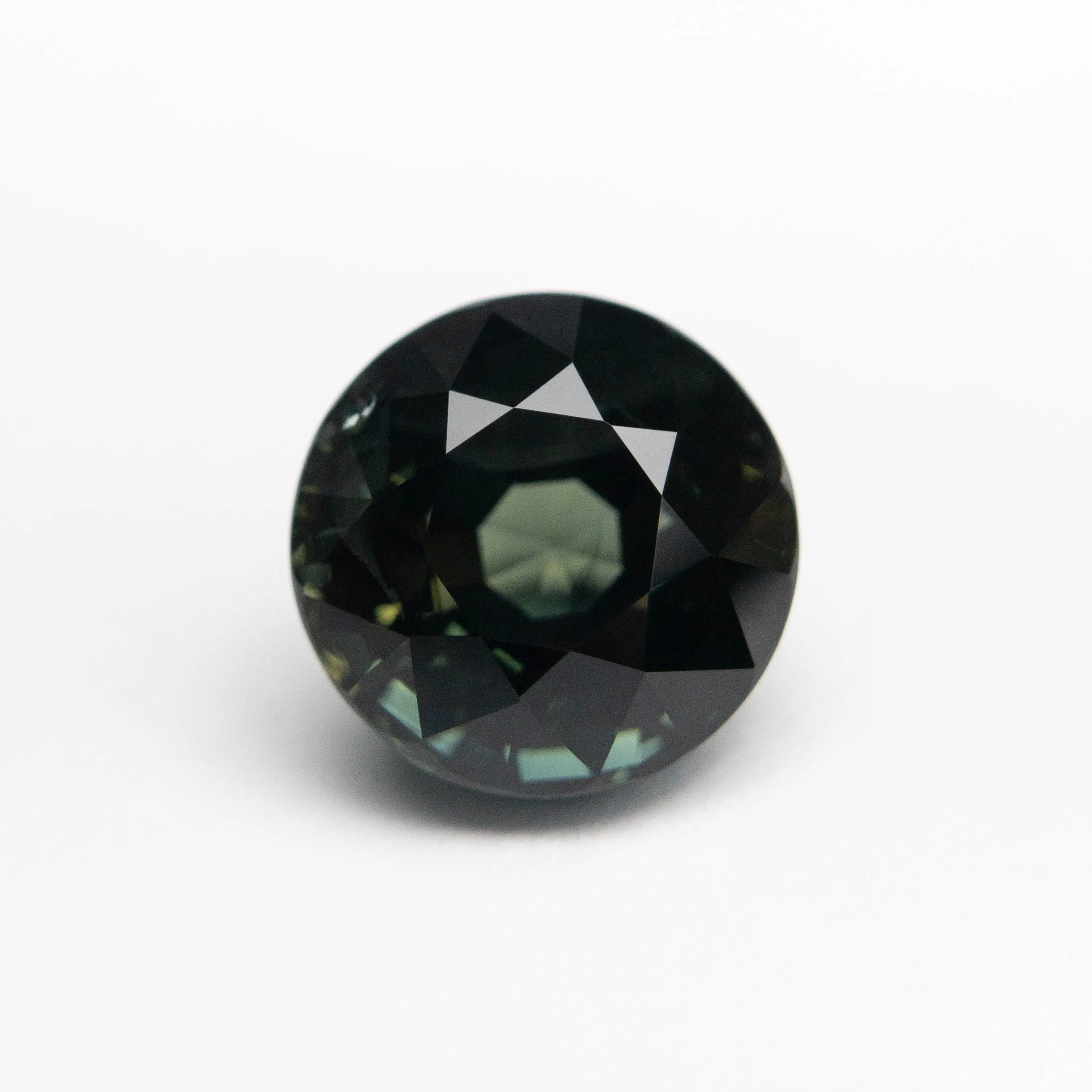 3.14ct 7.96x7.93x5.96mm Round Brilliant Sapphire 20992-02