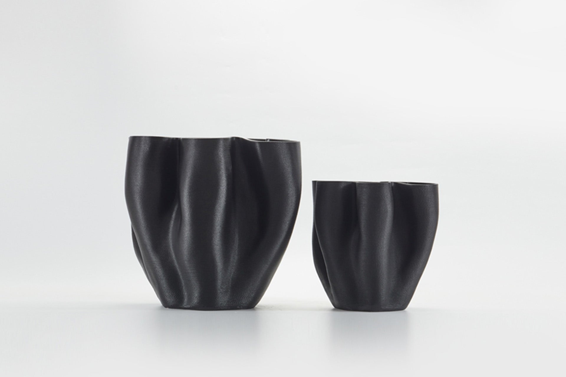 A The Foundry House Boheme Vase Ebony