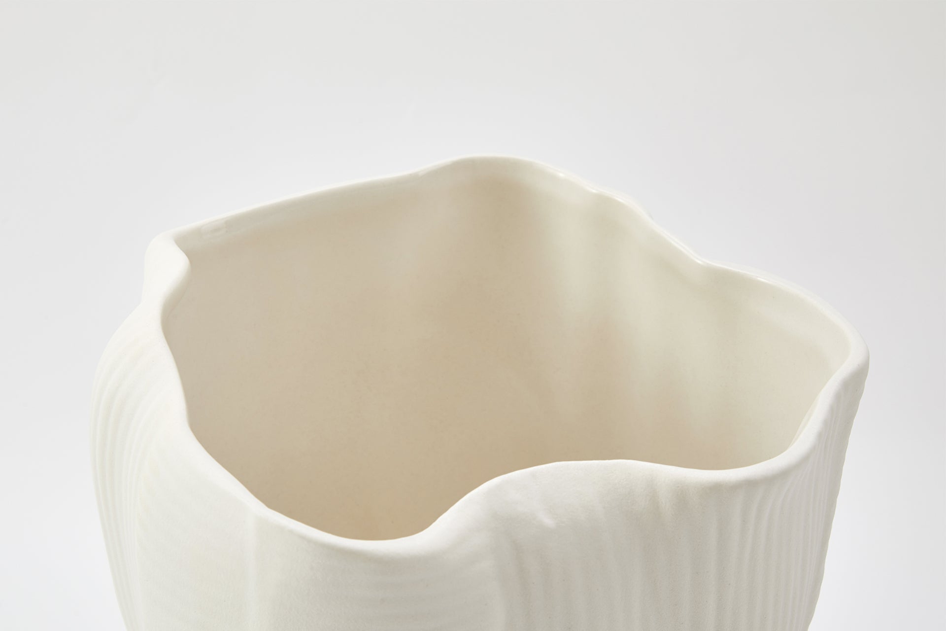 A The Foundry House Umi Vase Ivory