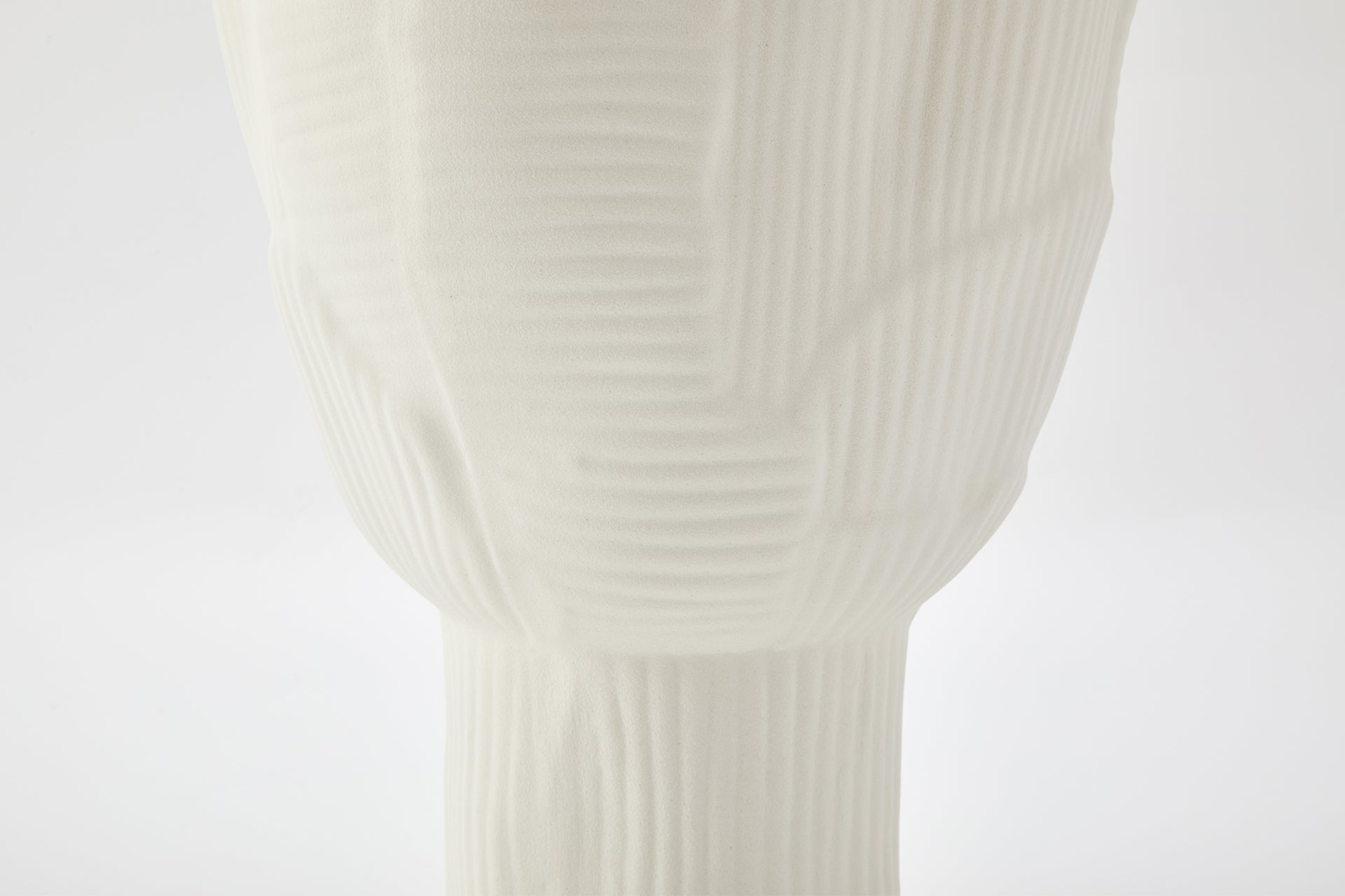 A The Foundry House Umi Vase Ivory