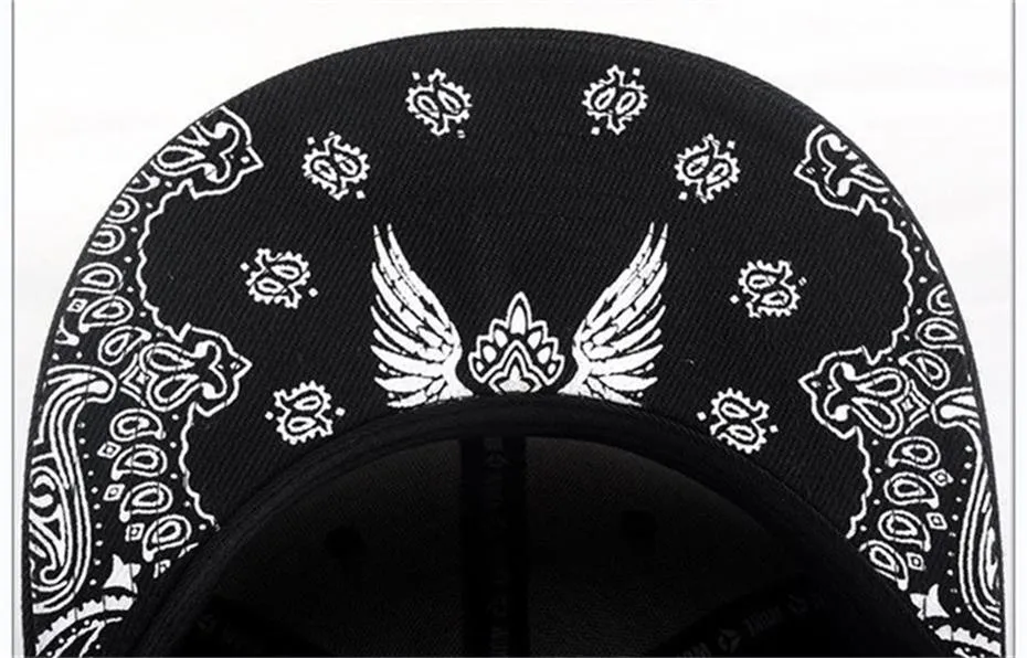 Flat Brim Fitted Snap Back Cross Baseball Caps for Men and Women