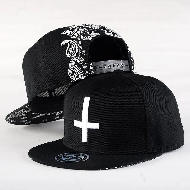 Flat Brim Fitted Snap Back Cross Baseball Caps for Men and Women