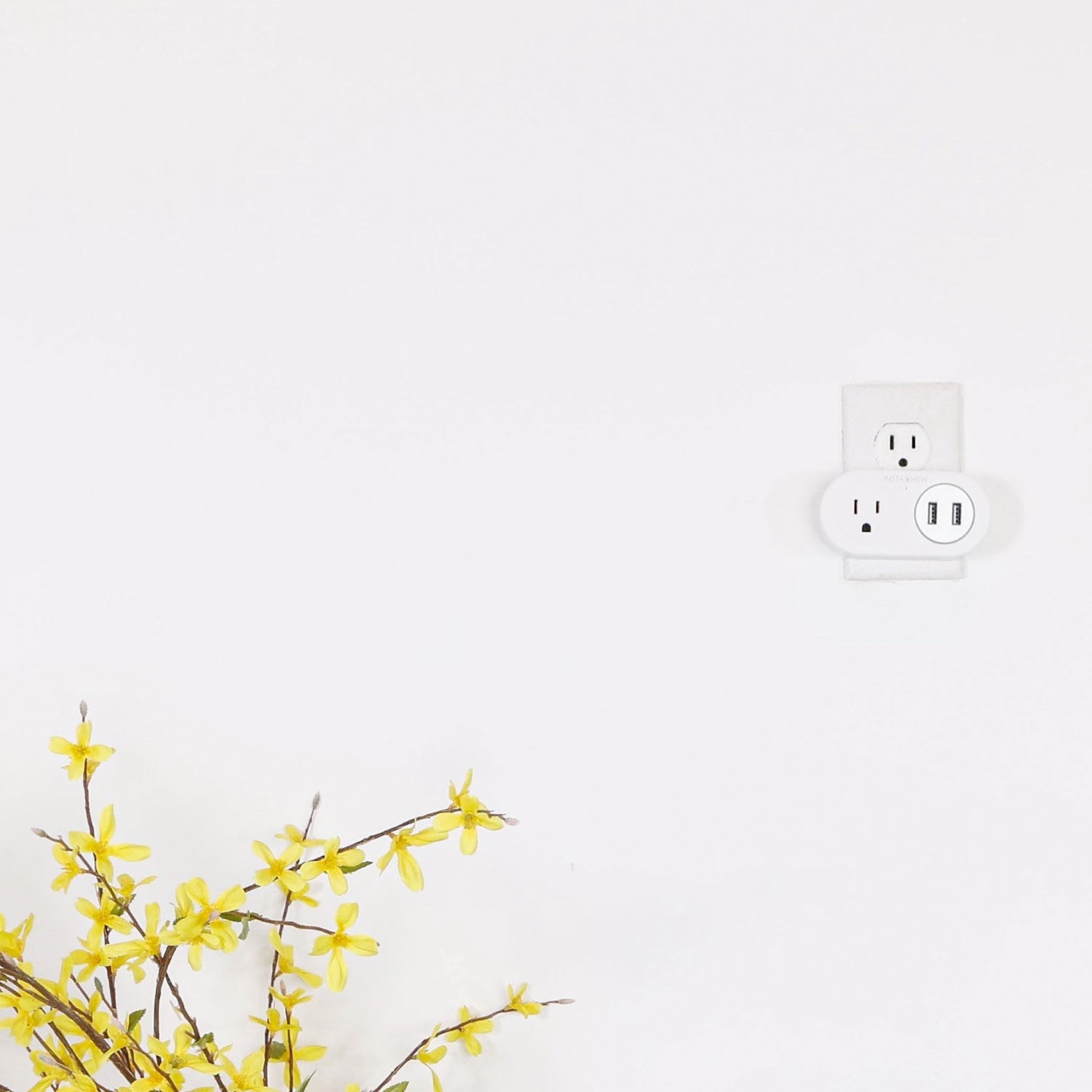 INSTACHEWPureconnect+ Smart Plug USB App